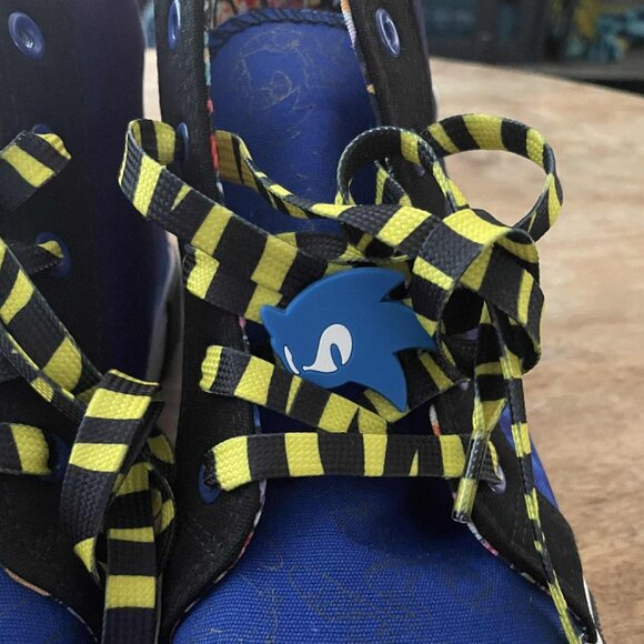 NEW 6 Big Boys Sonic the Hedgehog High Top Sneakers - Picture 4 of 13